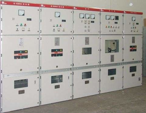 Rifornimento diretto di tensione KYN28 della fabbrica media dell'apparecchiatura elettrica di comando fornitore